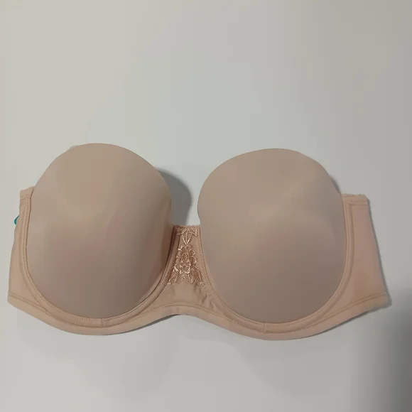 Elegant Strapless Nude Bra - Picture 1 of 6
